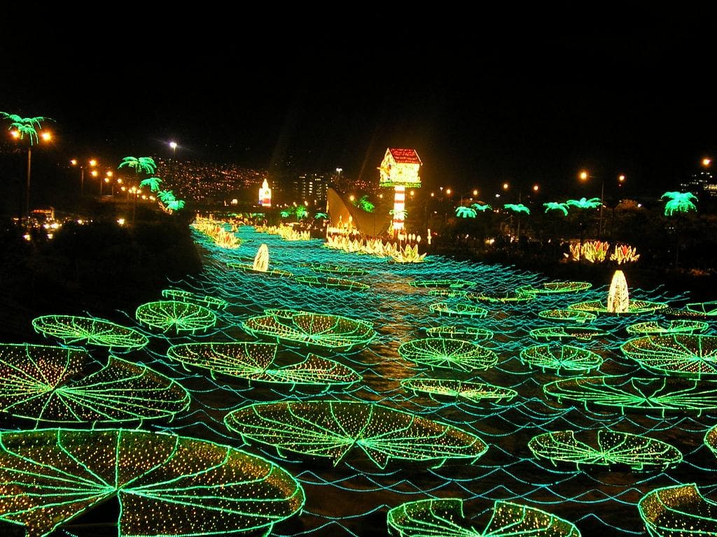 Medellin travel planning photo showing Medellín River during Christmas 2004, in Medellín, Colombia