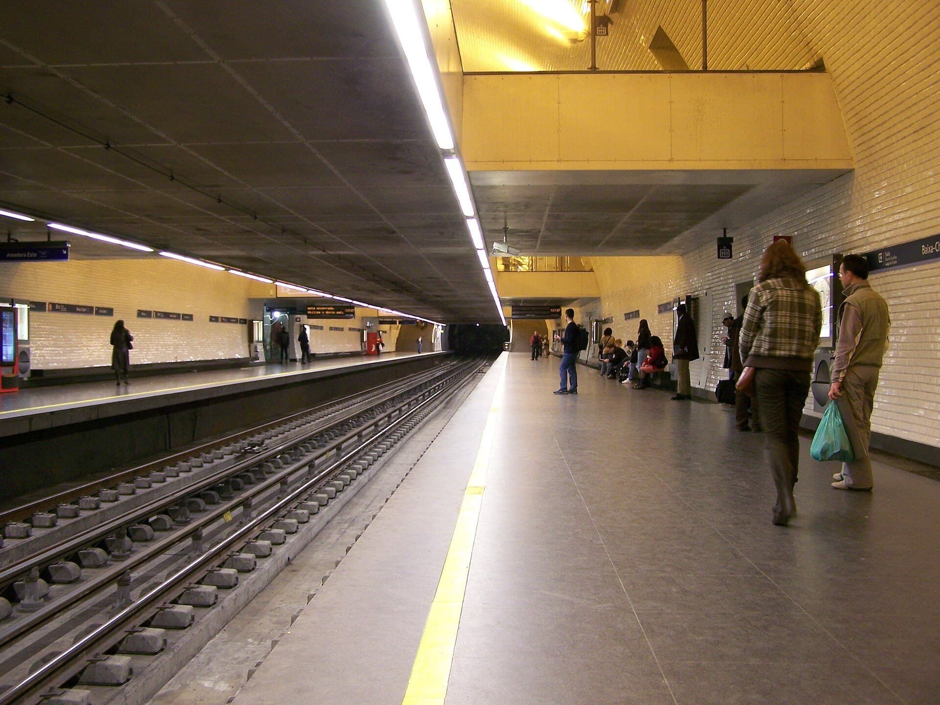 Baixa-Chiado metro platform in Lisbon